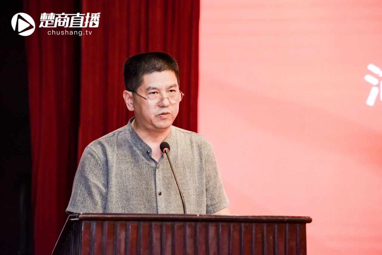 101597047832550549.jpg image005.jpg